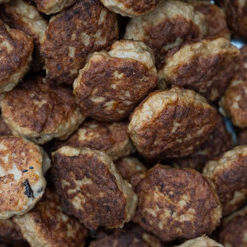 Rustikke frikadeller på dansk kalv/gris 