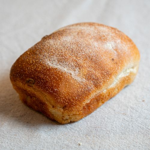 Surdejsbrød med græskarkerner og durum