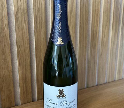 Crémant til snacks og midnat