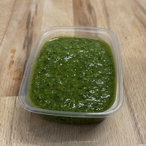 Koksusgaards basilikumspesto med parmasan og hvidløg